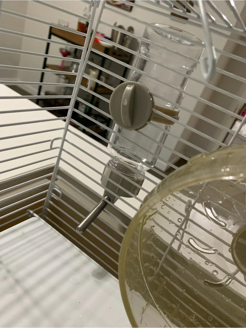 Small Pets Multi-Level Cage with Ramp in White and Beige